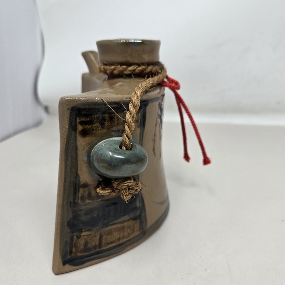 Vintage Japenese Okinawa Ceramic Hip Flask Fish Design Handmade & Painted - Picture 5 of 10